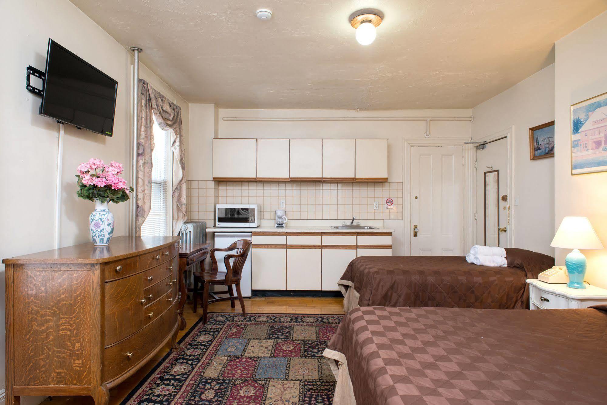 The Farrington Inn Boston Bagian luar foto